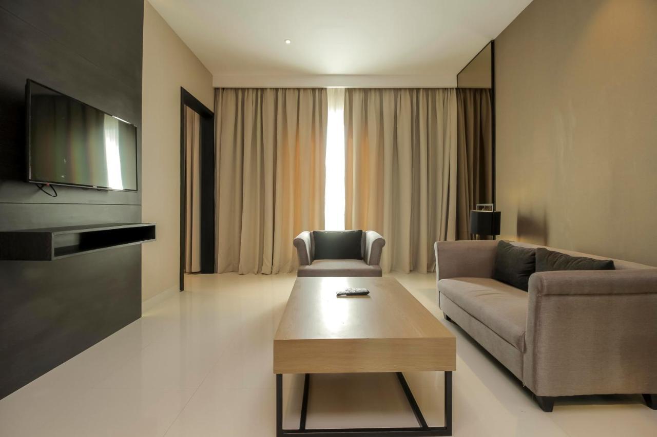Reddoorz Premium @ Ciumbuleuit Atas 4*